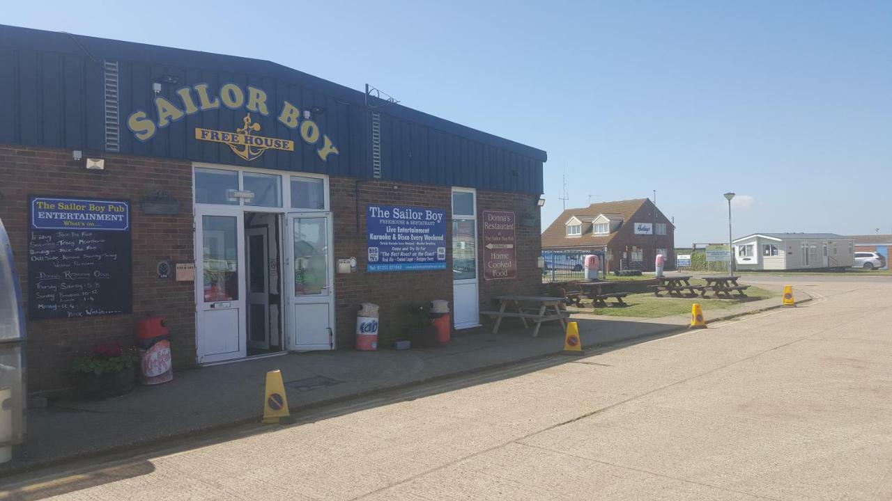 Hotel Caravan Beach Holiday Saint Osyth Exterior foto