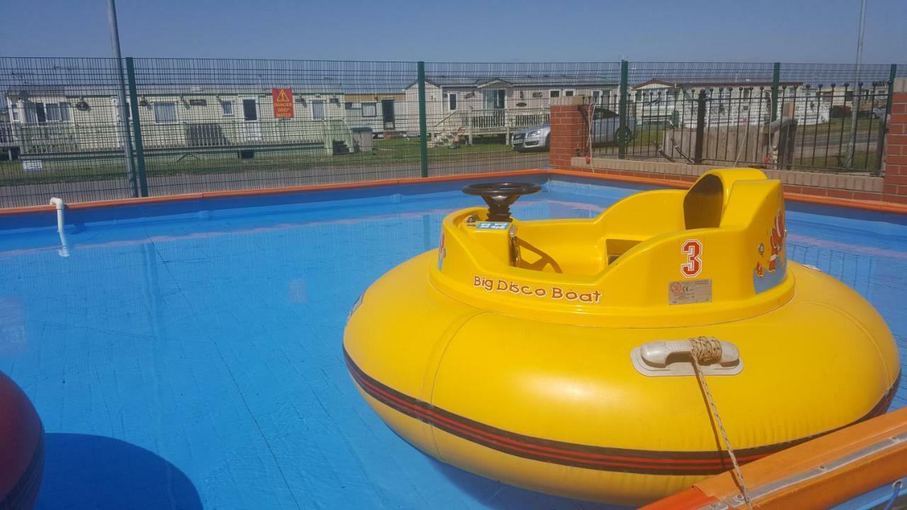 Hotel Caravan Beach Holiday Saint Osyth Exterior foto