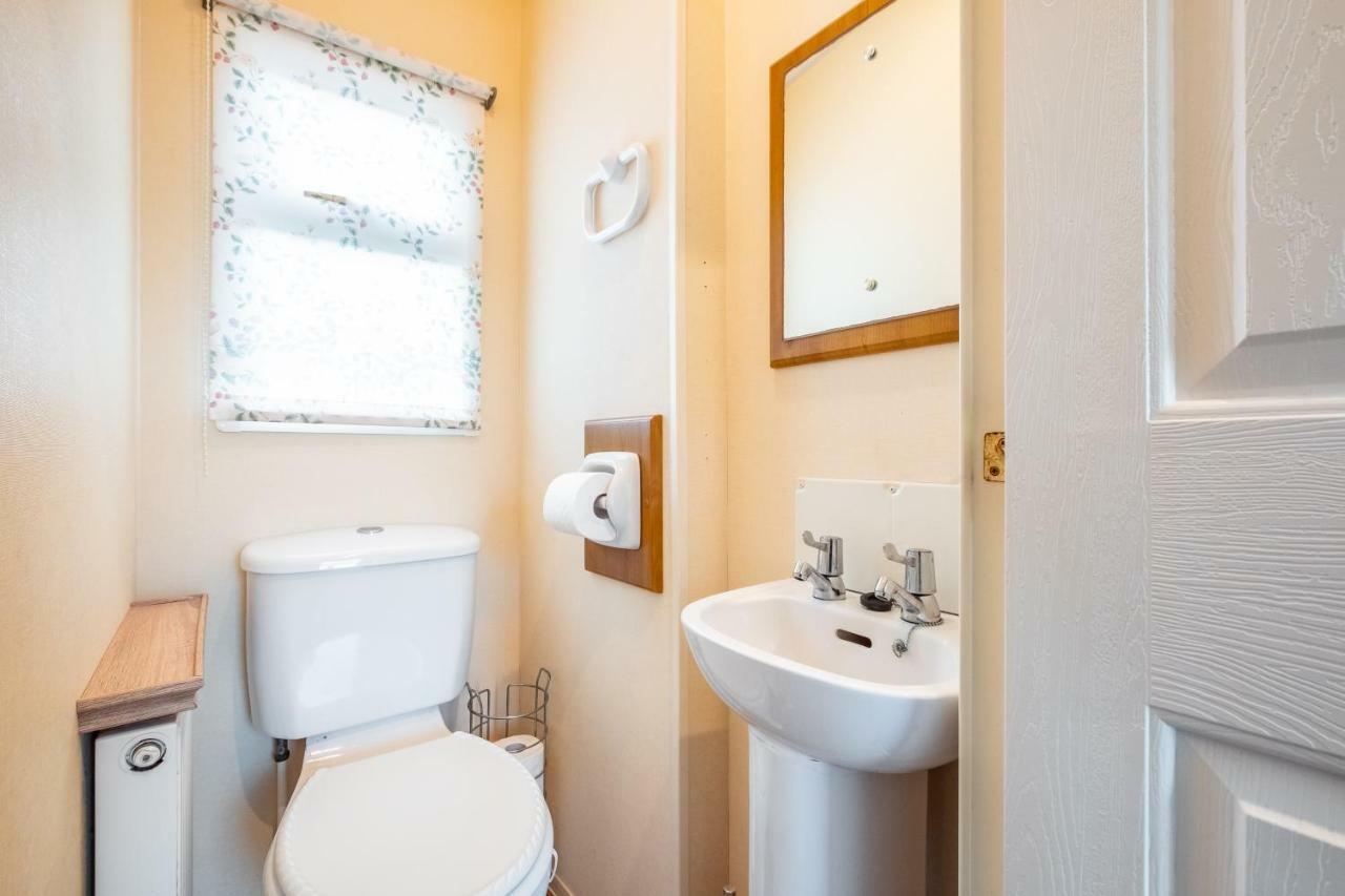 Hotel Caravan Beach Holiday Saint Osyth Exterior foto